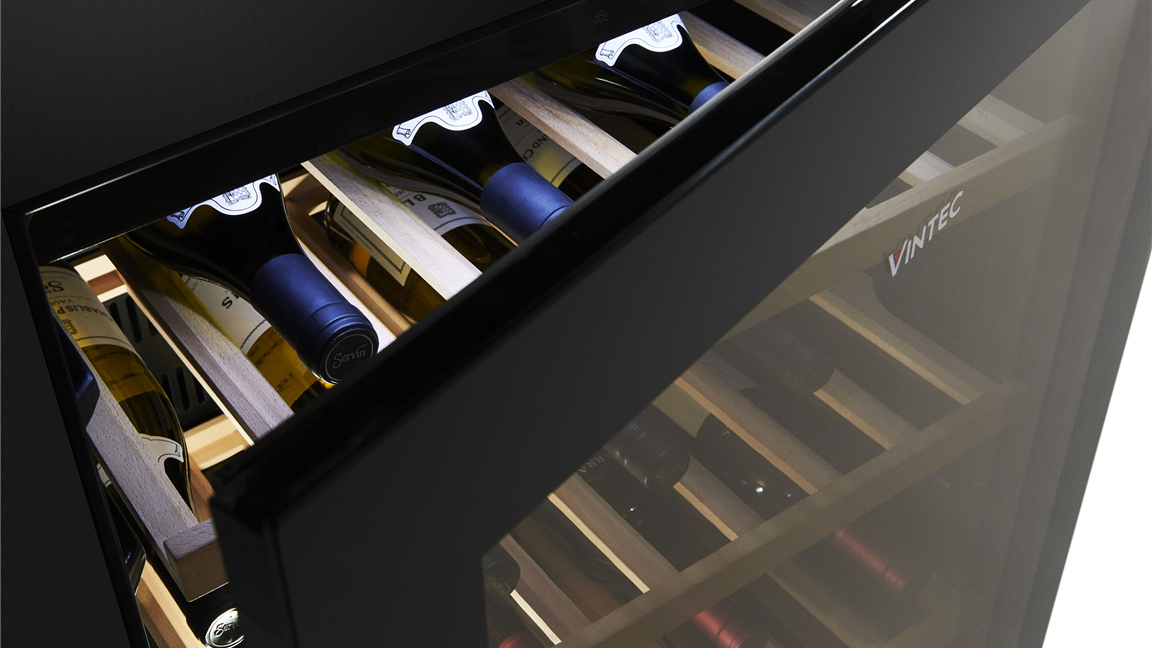 Borderless Black Glass Finish