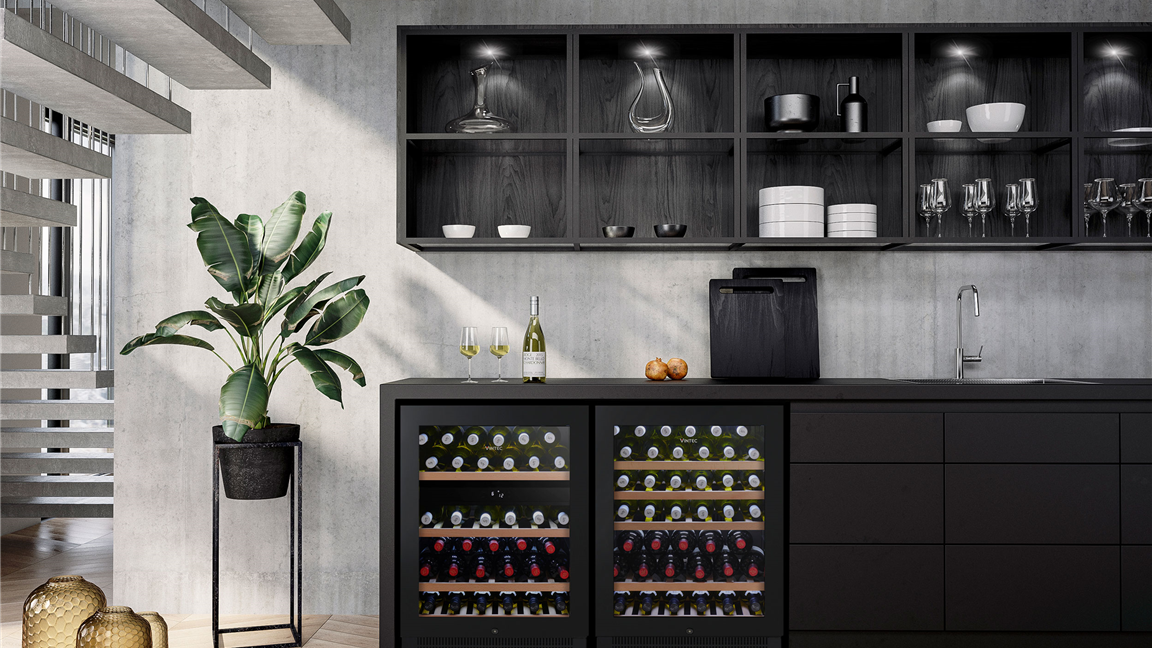 Flexible Installation: Free-Standing or Built-In